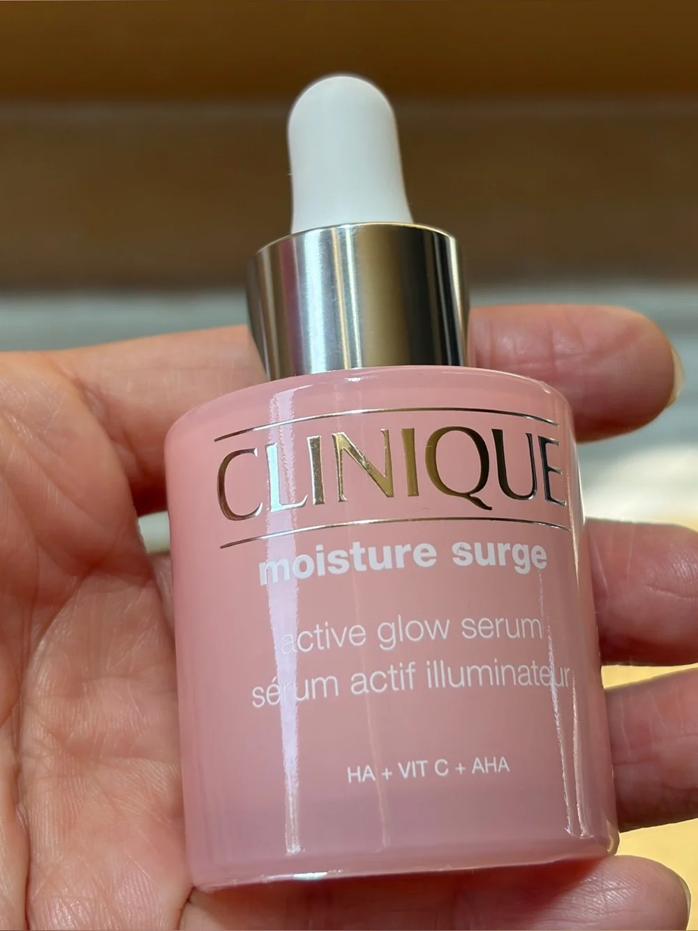 Clinique Moisture Surge Active Glow Serum